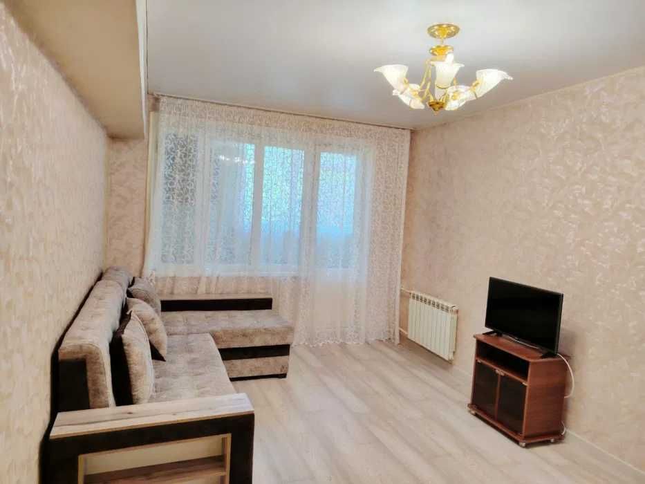 Срочно Сдаётся Квартира 2х-ком. на  Дружба Народов 5/9 838*