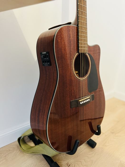 Chitara electroacustica Fender CD60-CE All Mahogany