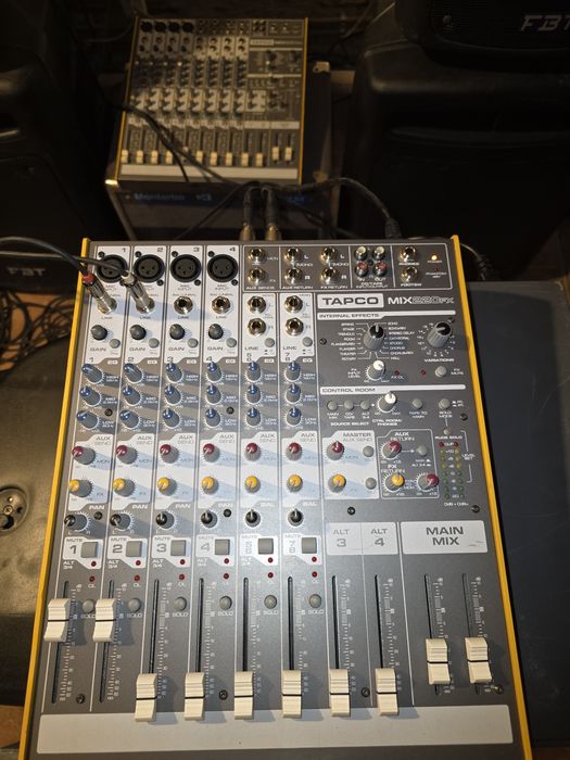 Mixer pasiv Yamaha Mg12xu/Emx5000/Soundcraft spirit fx8/Tapco mix220fx