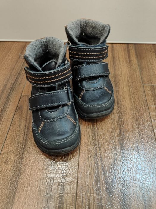 Продам ботиночки фирмы Котофей