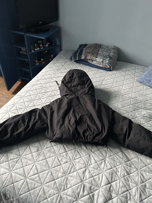 Късо зимно яке Bershka