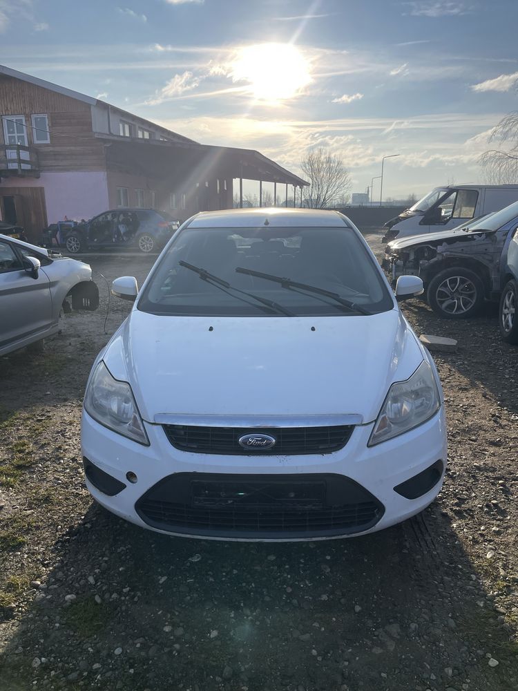 Dezmembrez ford focus 2 facelift 1.6 diesel