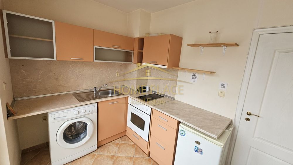 Дава се под наем Двустаен апартамент в Варна, Спортна зала - 40 кв.м за 357 € - Снимка #1