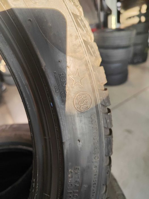 4бр. зимни гуми 225/45/18 Pirelli
