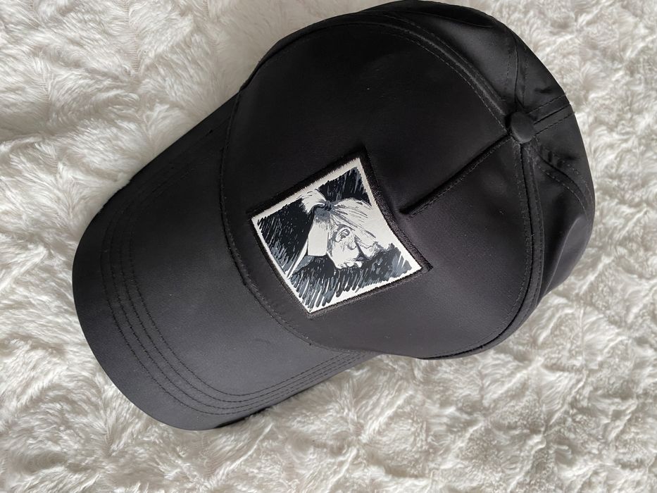 Karl Lagerfeld шапка