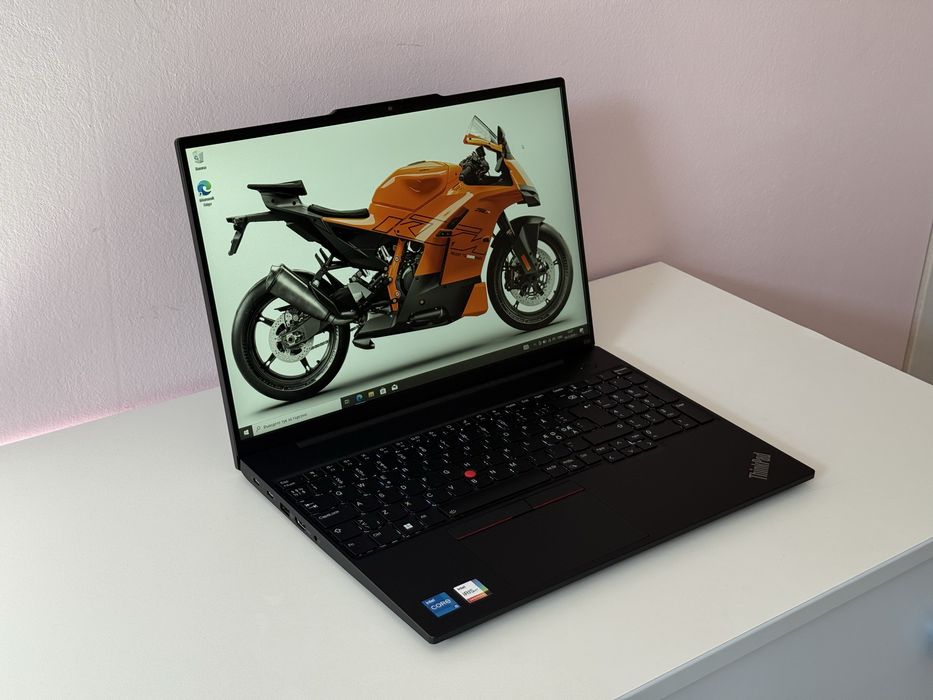 16’Full HD+ IPS/i5-1335u/Lenovo Thinkpad E16/16GB DDR4/512GB SSD/