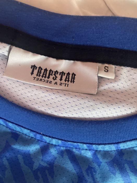 Tricou trapstar