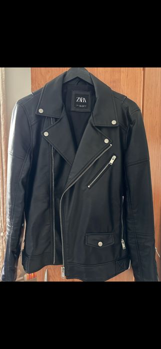 Мъжко кожено яке M размер от Zara