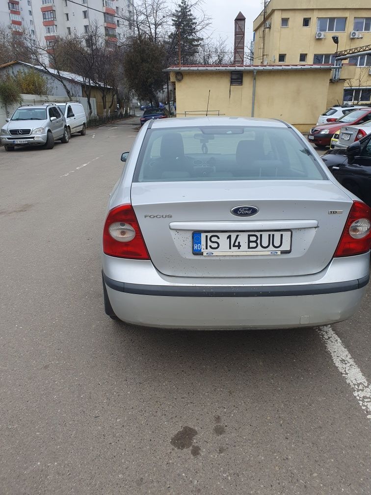 Vând Ford Focus 2