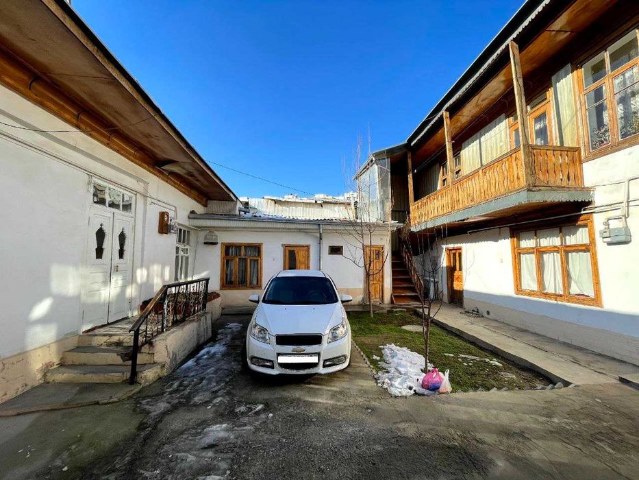 Участок 2,3-соток угловой Ц-6 метро Минор 2-линия