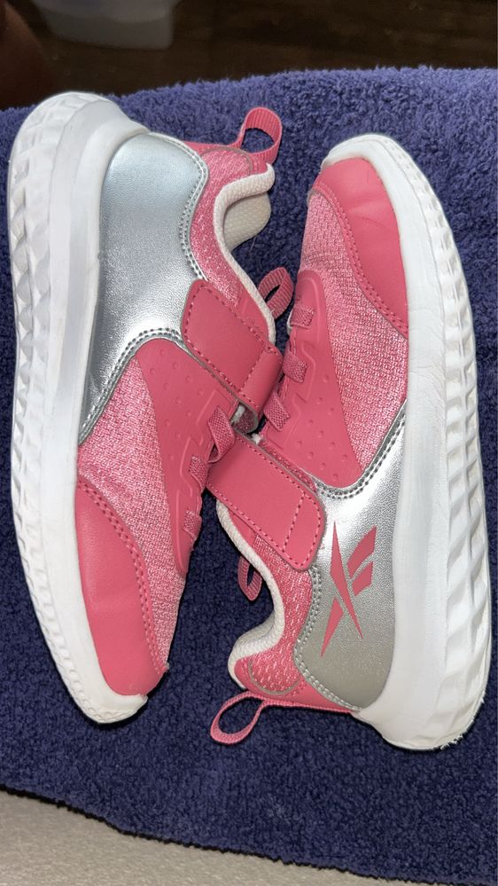 Детски маратонки Reebok и Nike
