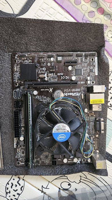 Exceleram 2x4GB dual kit, procesor, placa baza nostalgici
