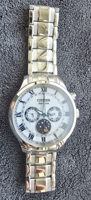 мужские часы  Citizen Drive Moon Phase
нержавеющая сталь 42