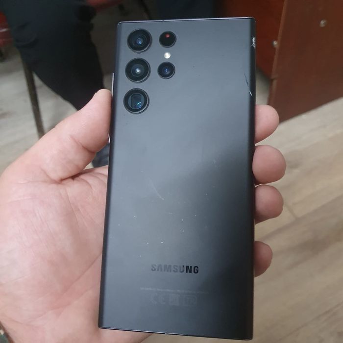 Продам  samsung s 22 ultra