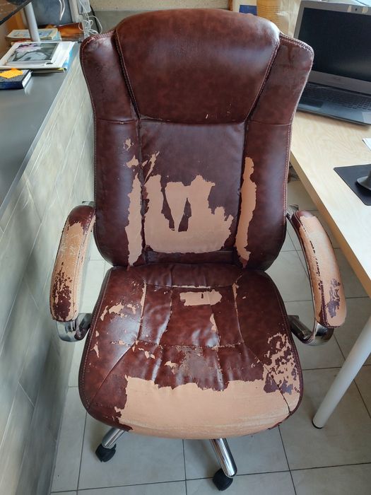 Офис стол Подарявм