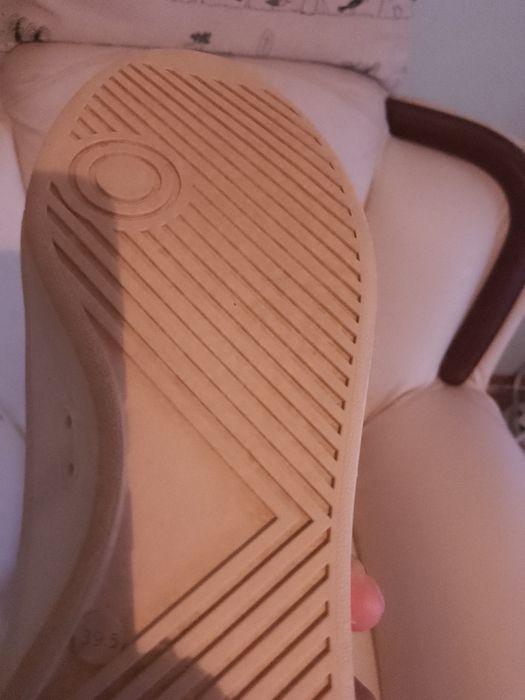 Adidasi Lacoste Nr 39