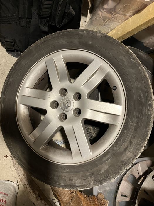 225/55 R17 Гуми с оригинални алюминеви джанти Renault Espase 2011г