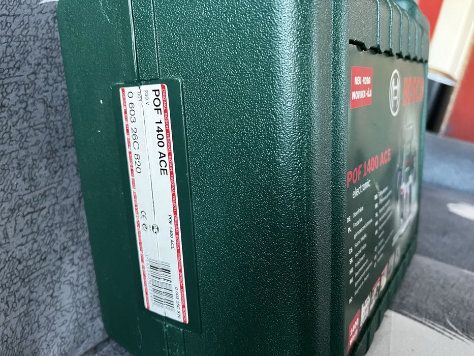 Оберфреза Bosch POF 1400 ACE, 1400 W, 6 - 8 мм, с куфар