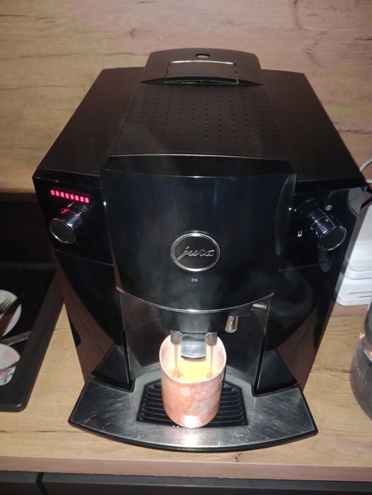 Кафемашина Jura D6