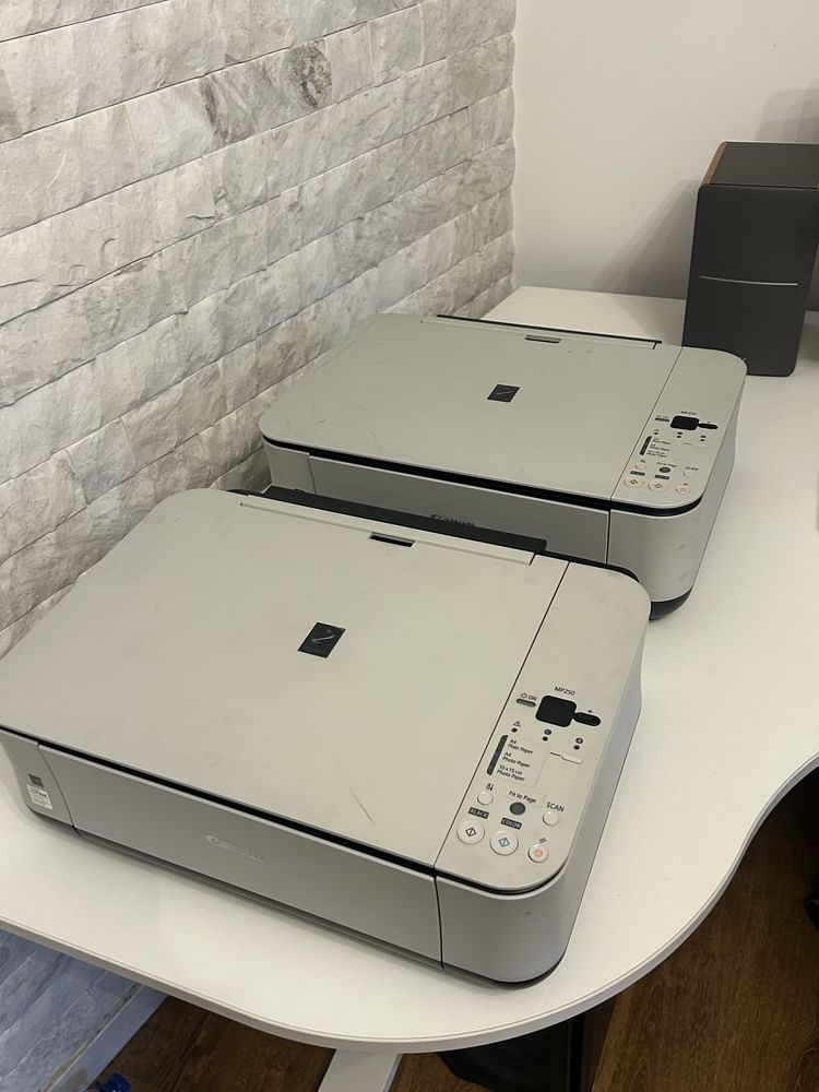 2 imprimante functionale Canon MP250