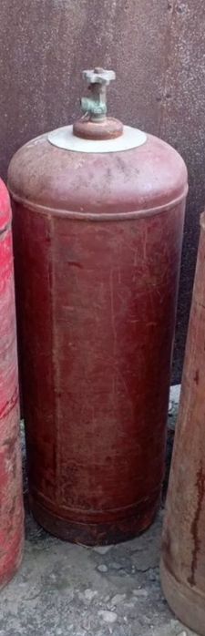 Продам газовые баллоны