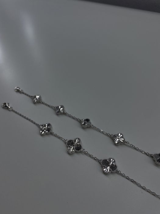 Bratari Van Cleef & Arpels argint