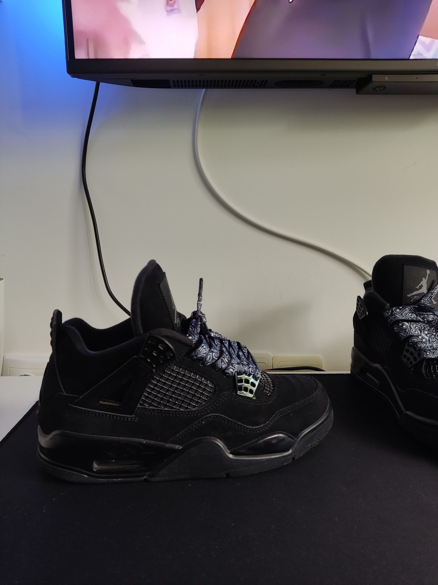 Jordan 4 black cat 40.5 tts