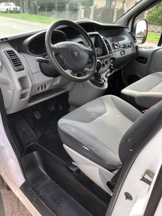 Vind Renault Trafic