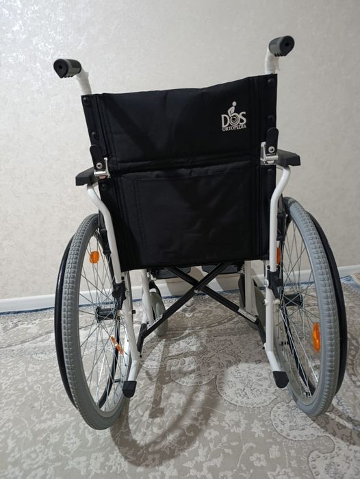Инвалидная коляска. Новый.