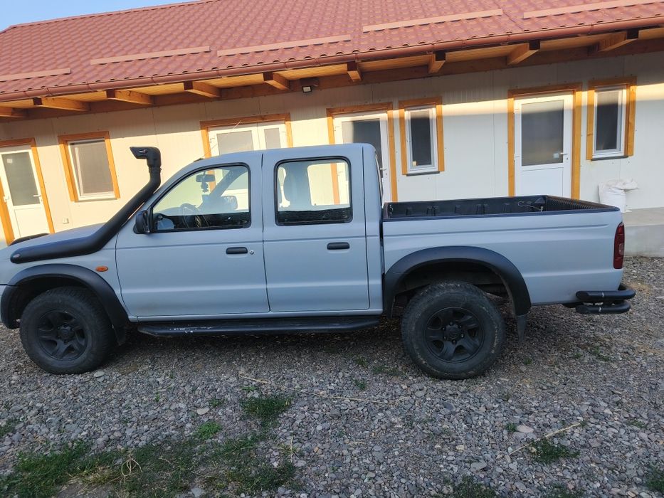 Mazda B2500 Ford Ranger Mitsubishi L200