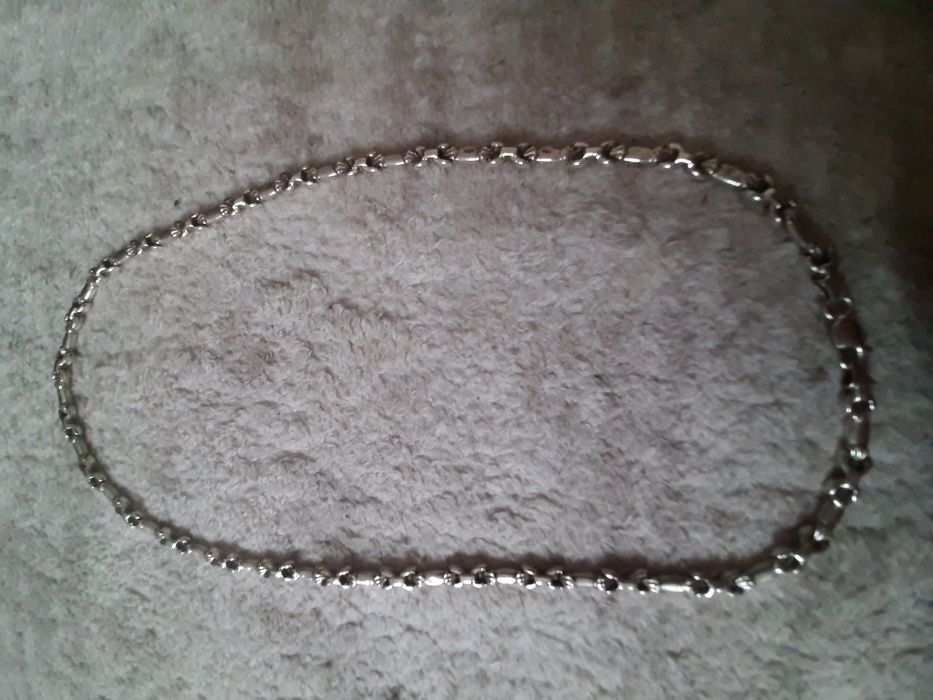 Сребърни колиета