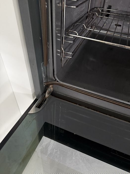 Vand cuptor electric marca bosch