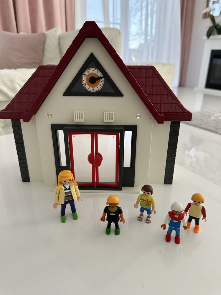 Playmobile gradinita cu educatoare si copii
