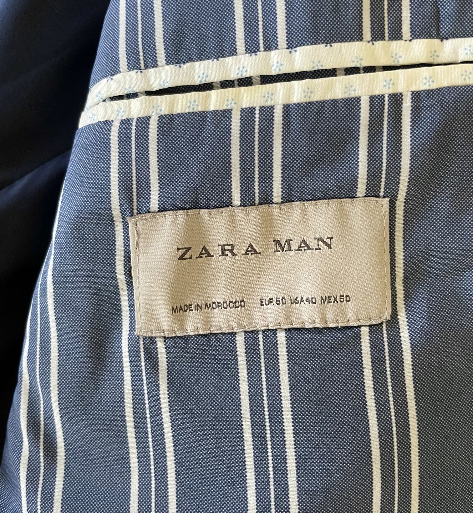 Официален мъжки костюм от Zara, комплект