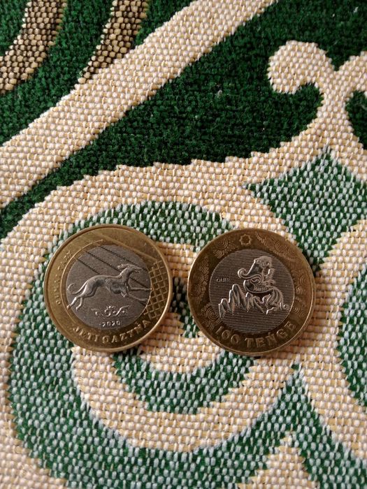 Манету 100 продам