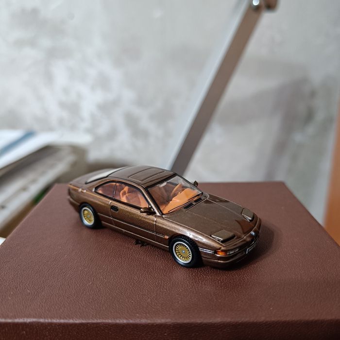 BMW 850CSI E31 1/64 Hot Wheels