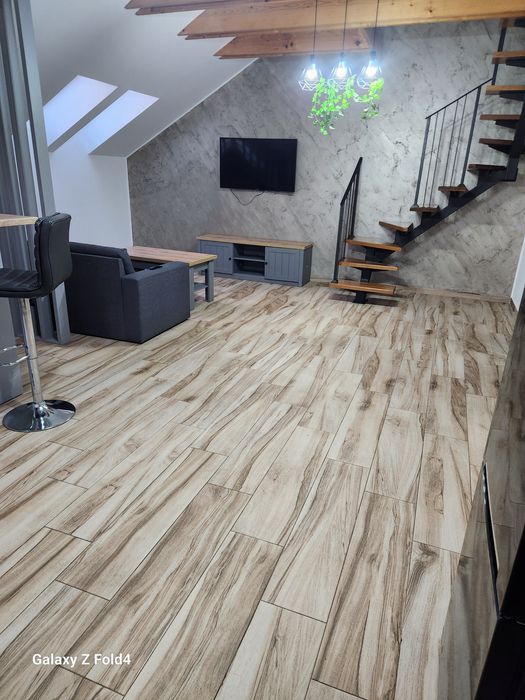 Apartament de închiriat 3 camere tip Penthaus Ama Rezidence Unirii