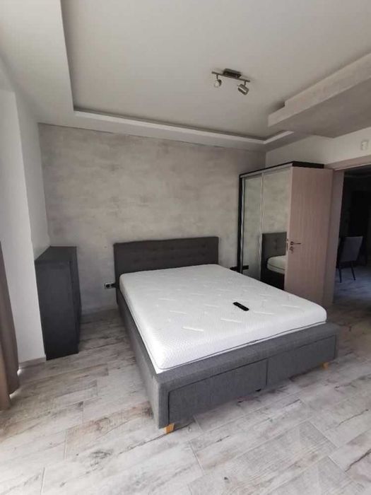 Продава се Двустаен апартамент в София, Изток - 75 кв.м за 2203 €/кв.м - Снимка #3