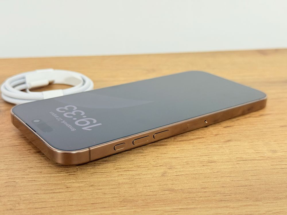 iPhone 16 Pro Max 25 зареждания!!!
