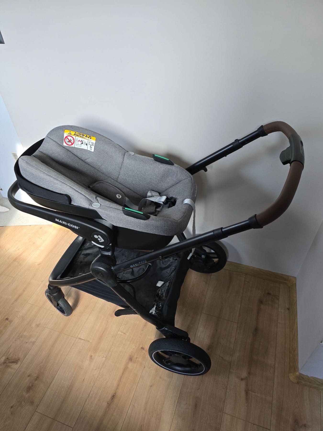 Количка Maxi Cosi Zelia S Trio
