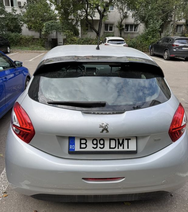 Vand Peugeot 208 sport