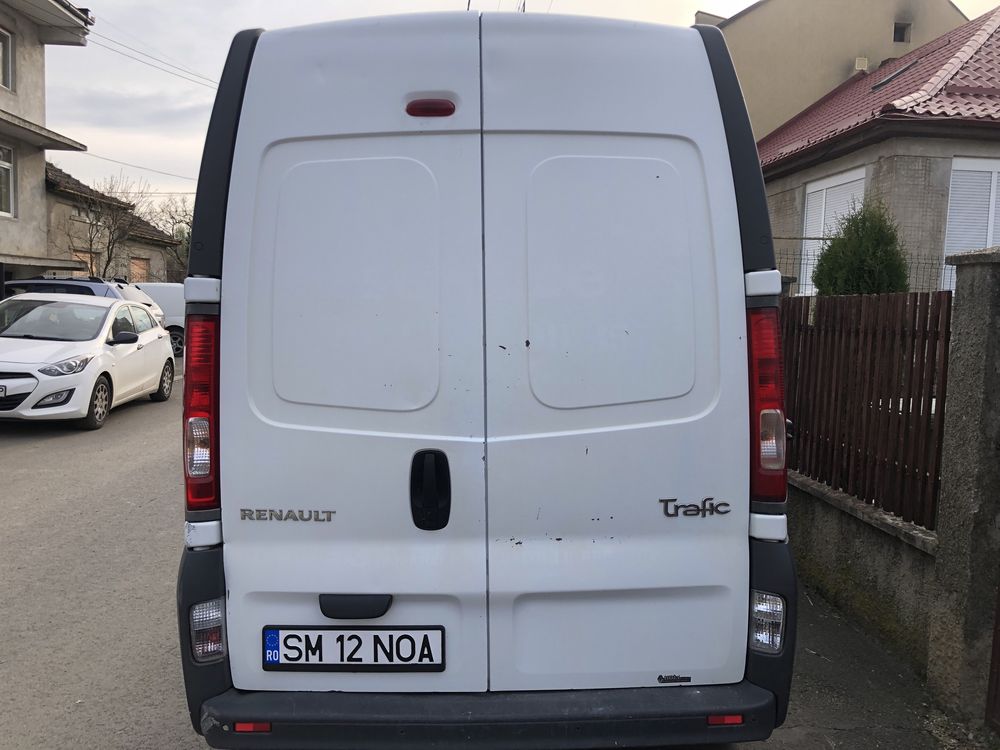 Renault Traffic inaltat diesel 2l