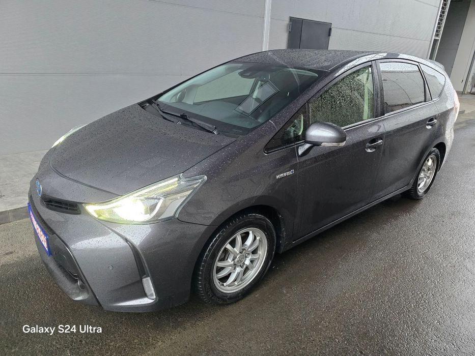 Toyota Prius+