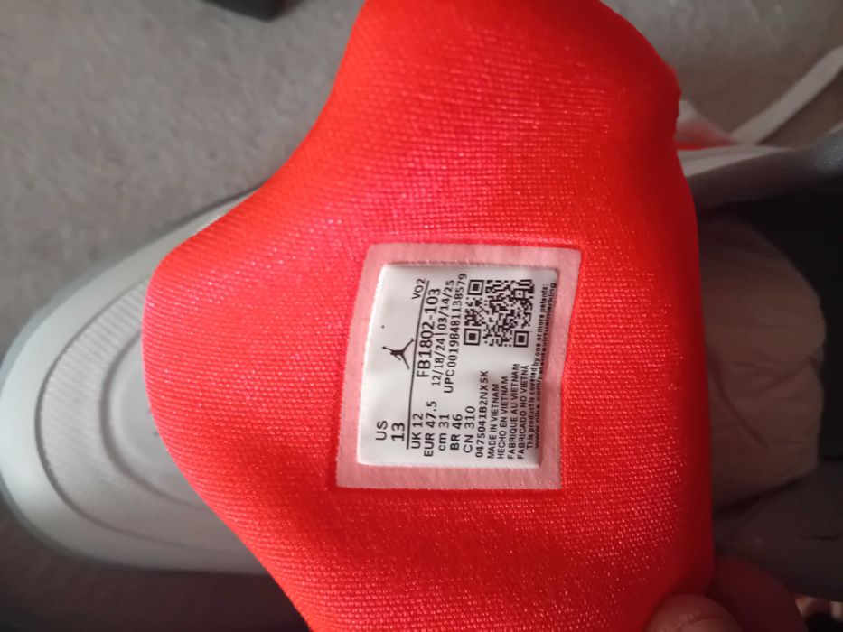 JORDAN ZION 4  , Adidași  ,Noi