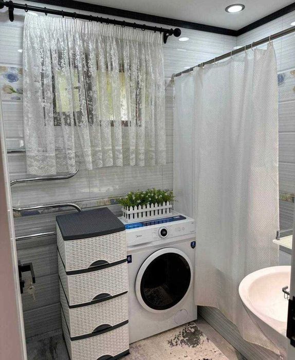 5-комнатная вторичное жилье  на Ц-6 ID: 4302