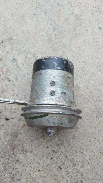 Dinam 12v si releu conjuctor,alternator 12v