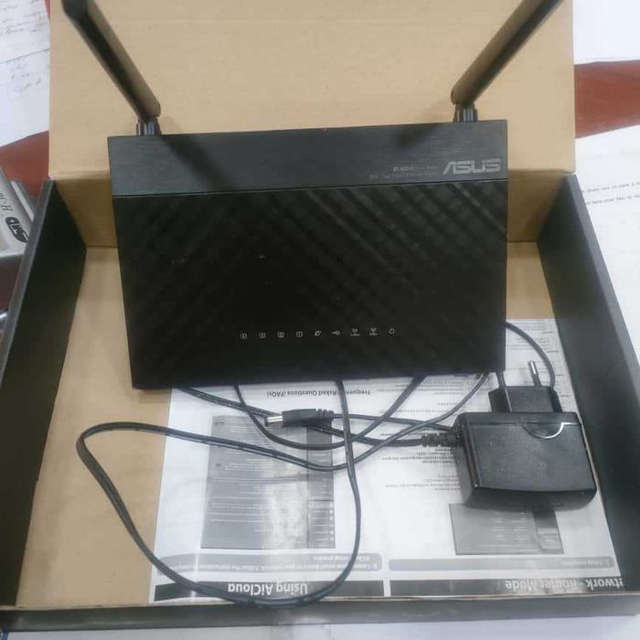 Router Asus RT-AC51U