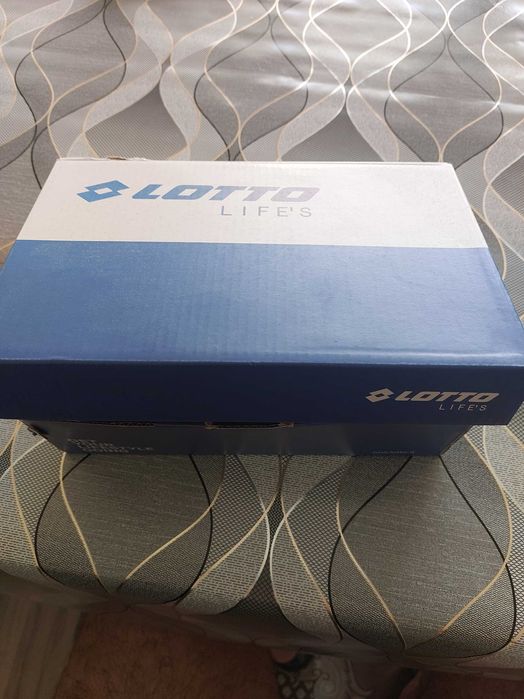 Маратонки лото чисто нови 32 номер