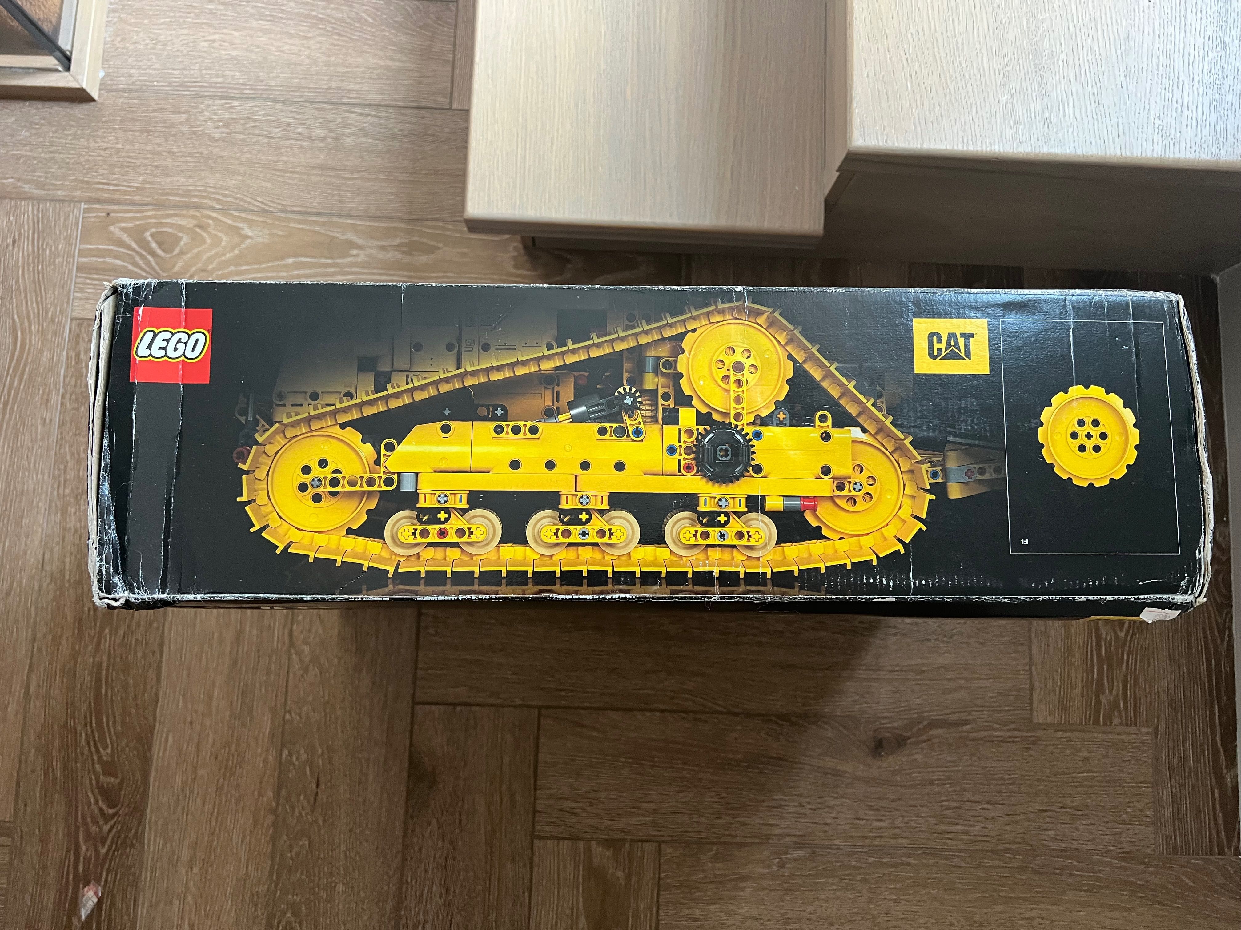 Lego technic D11 Бульдозер (42131)