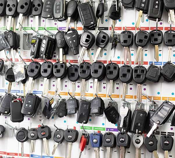 MANGALIA  Reparatii contact auto blocat,carcase chei ,deblocari auto